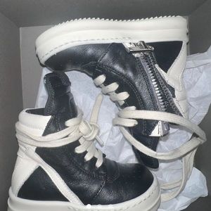 Toddler Rick Owens Good Condition DOES NOT COME WITH BOX